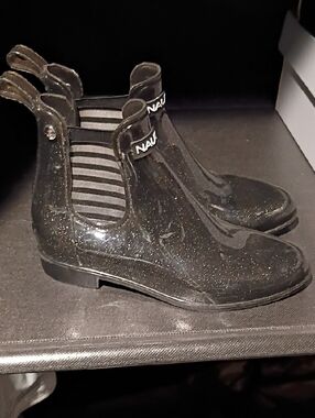 Nautica Black Glitter Chelsea Rain Booties